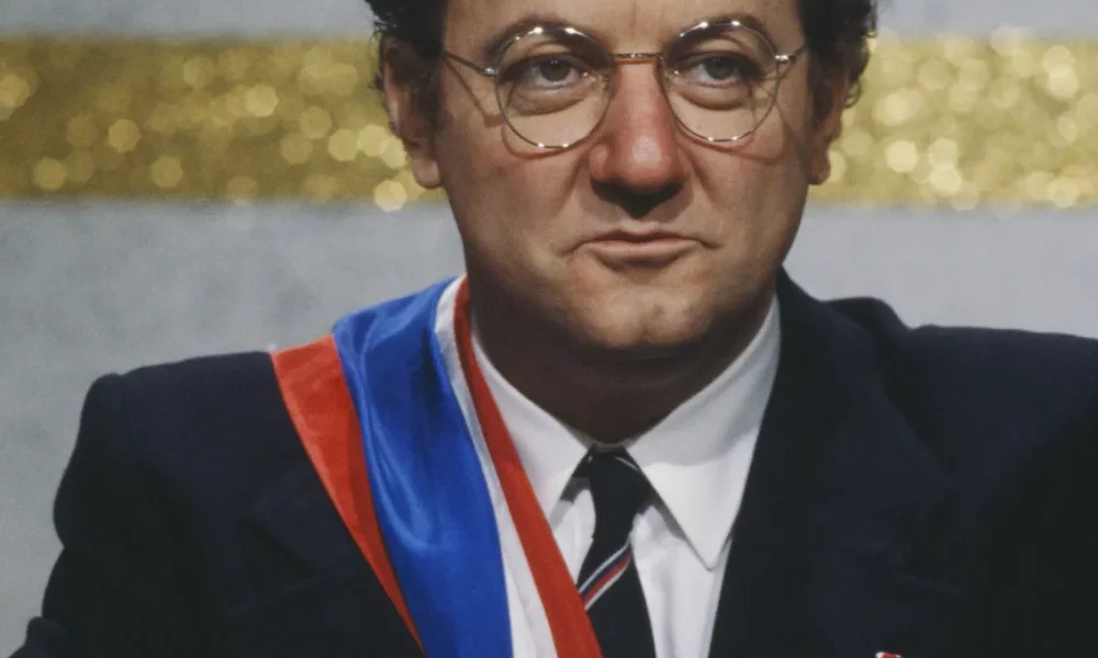 Portrait de Coluche lors de sa candidature aux élections présidentielles de 1981